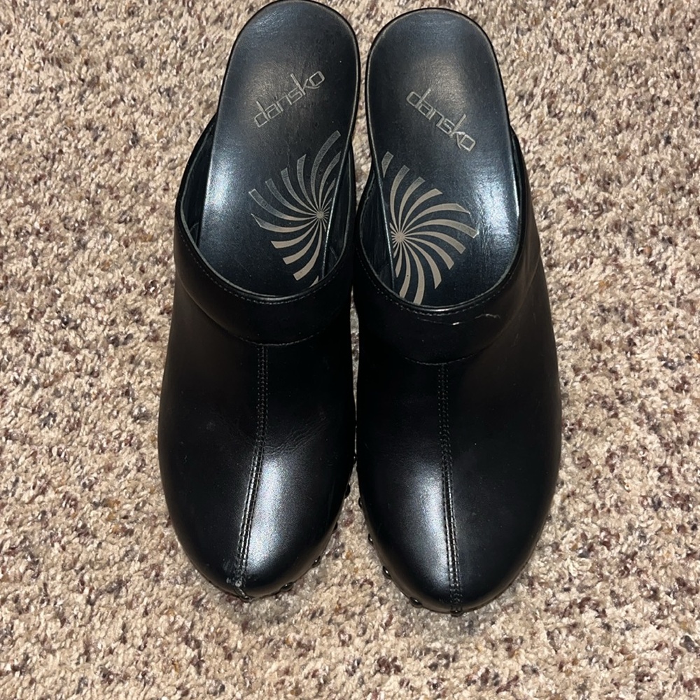 Dansko Rae Heeled Clogs Leather Studs Heels Slip On black US 10.5 or 11 - Picture 6 of 9